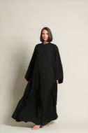 صورة Black abaya and klush